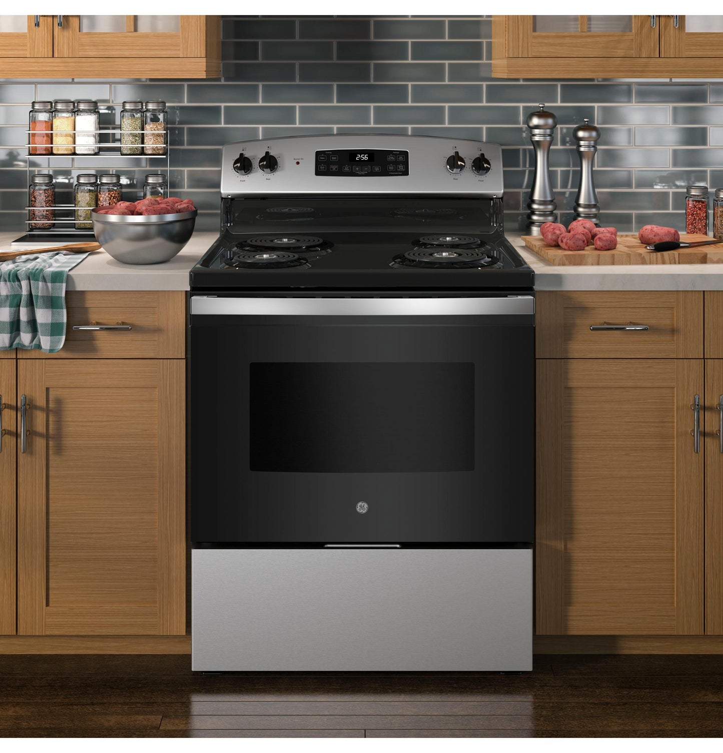 Ge Appliances JB256RTSS Ge® 30" Free-Standing Electric Range