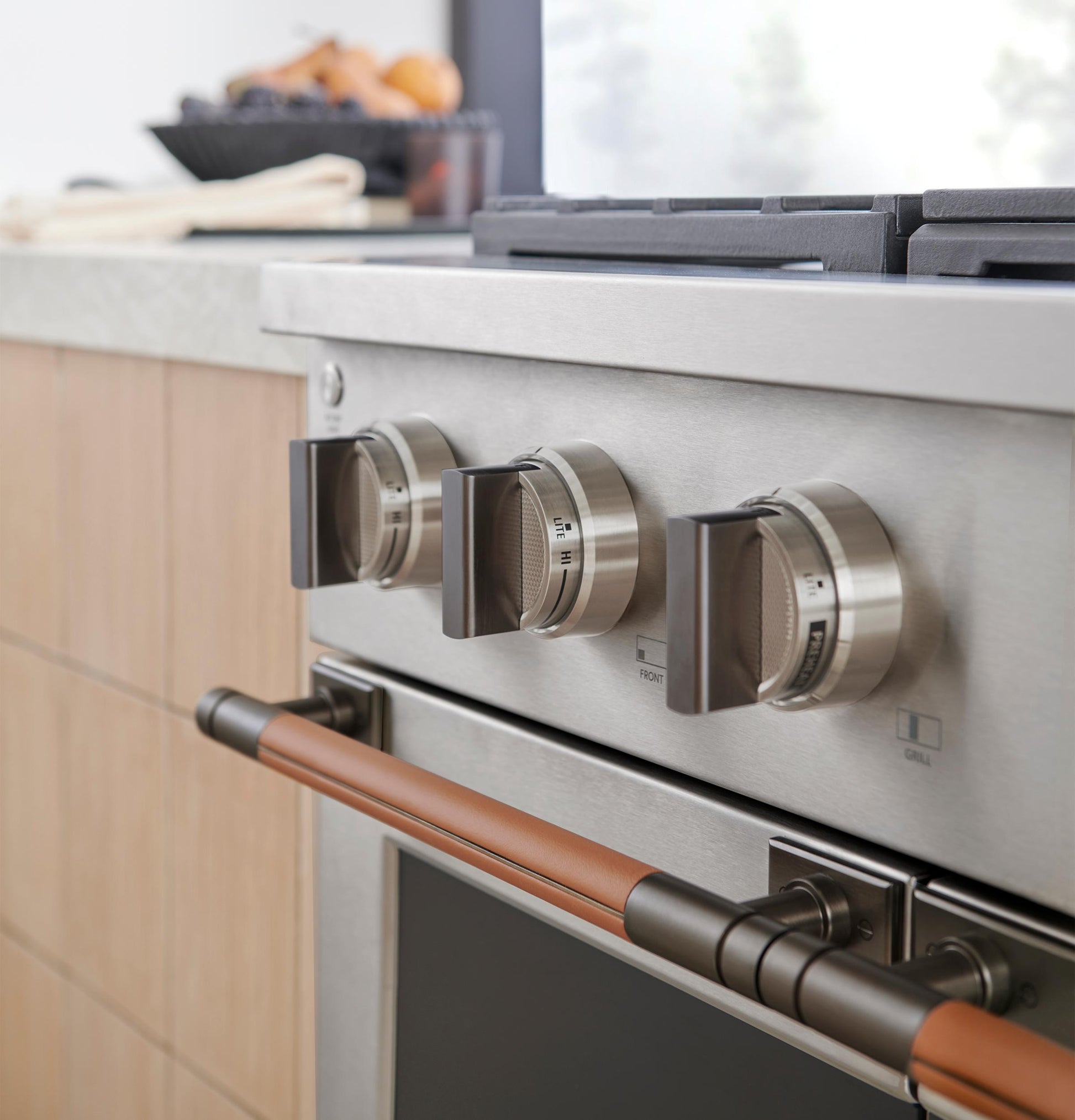 Monogram ZXPR36KKTT1 Monogram 36" Designer Collection Titanium Knobs For Pro Range