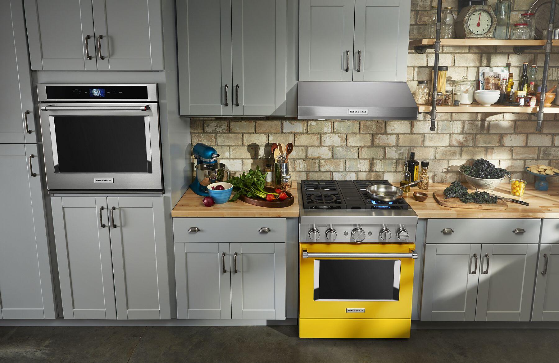Kitchenaid KFDC500JYP Kitchenaid® 30'' Smart Commercial-Style Dual Fuel Range With 4 Burners - Yellow Pepper