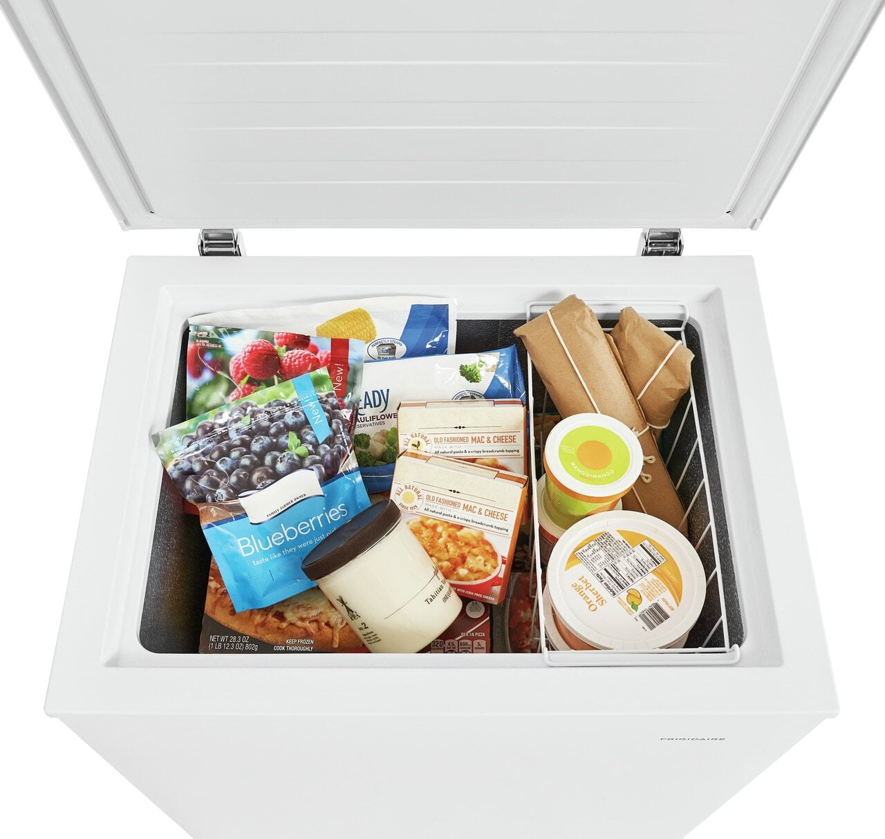 Frigidaire FFFC05M2UW Frigidaire 5 Cu. Ft. Chest Freezer