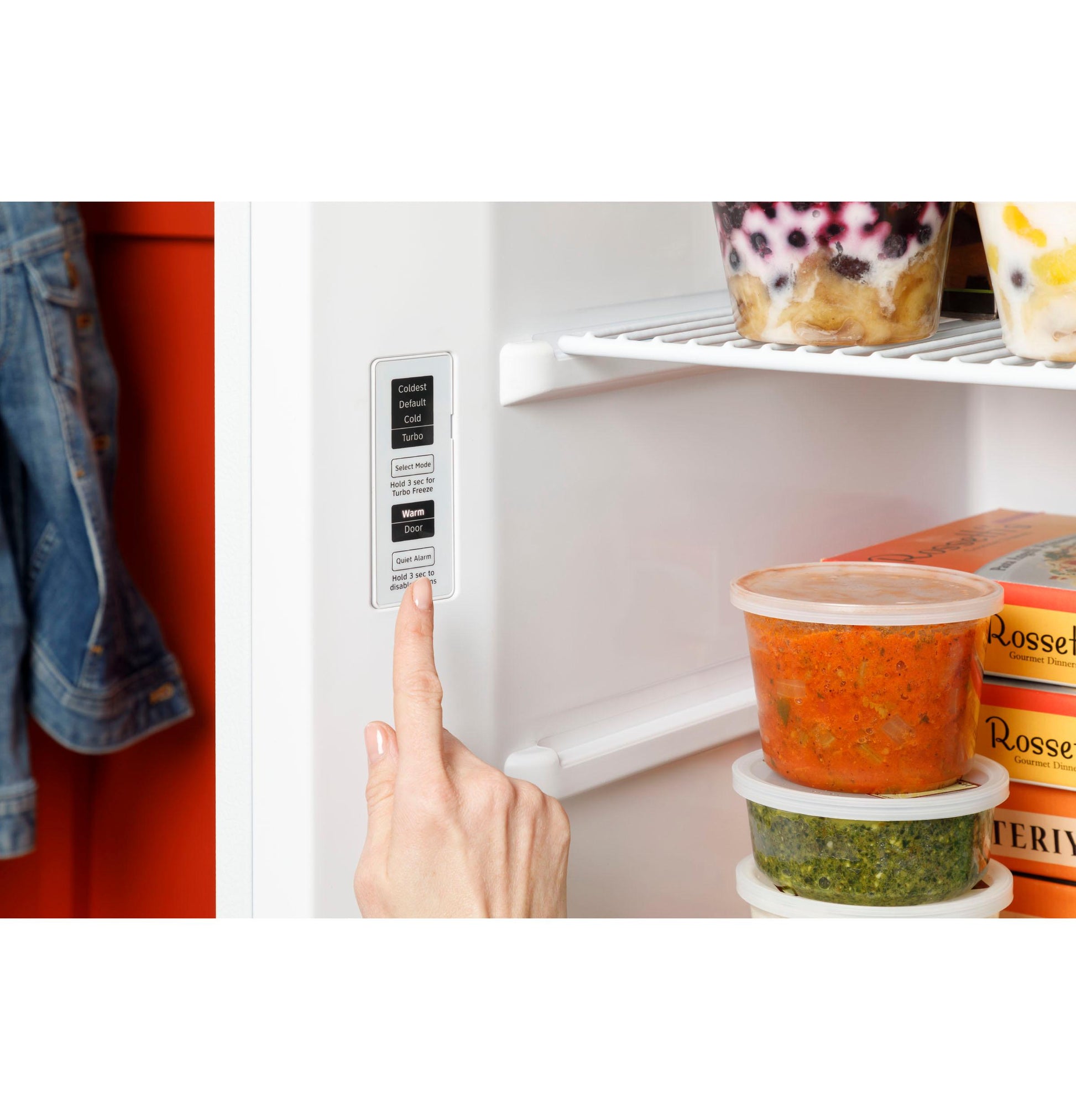 Hotpoint HUF13STRWW Hotpoint® 13 Cu. Ft. Frost-Free Upright Freezer