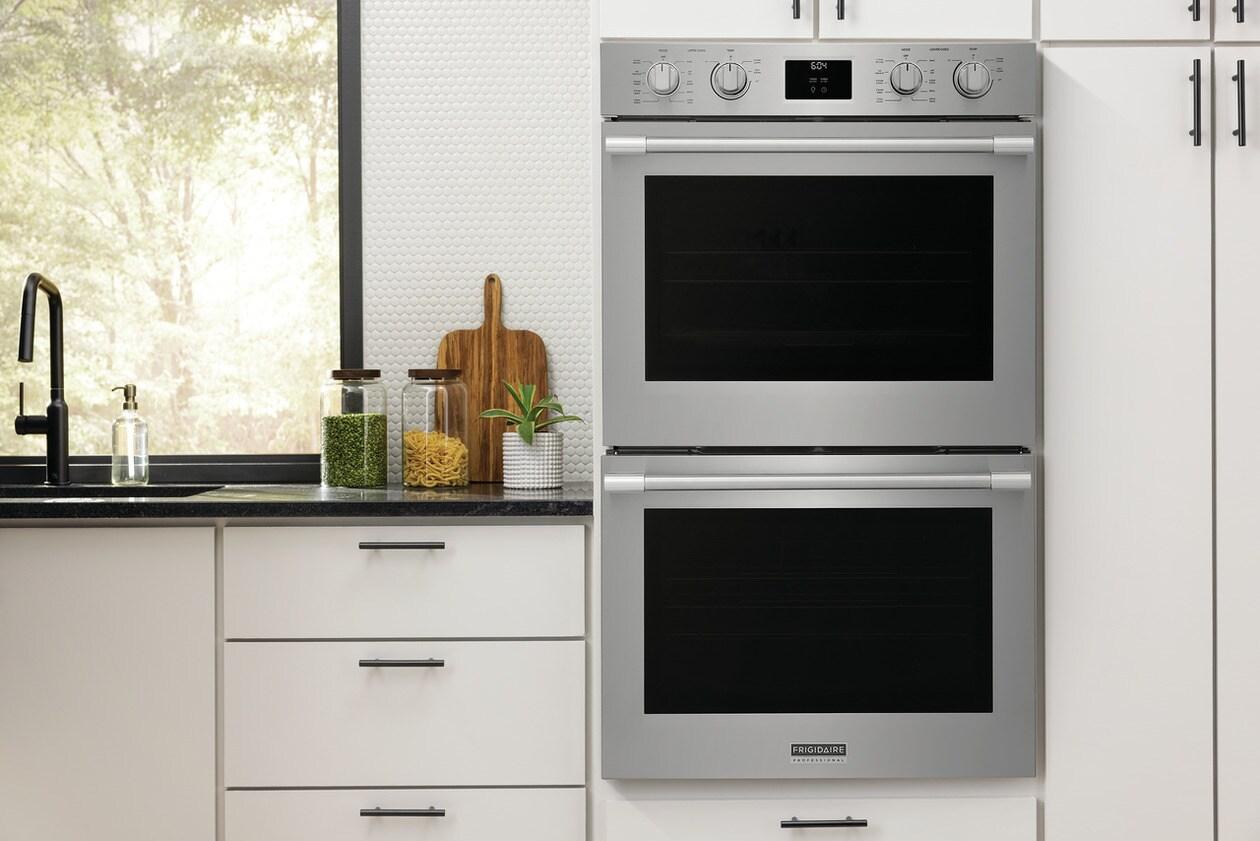 Frigidaire PCWD3080AF Frigidaire Professional 30" Double Wall Oven With Total Convection