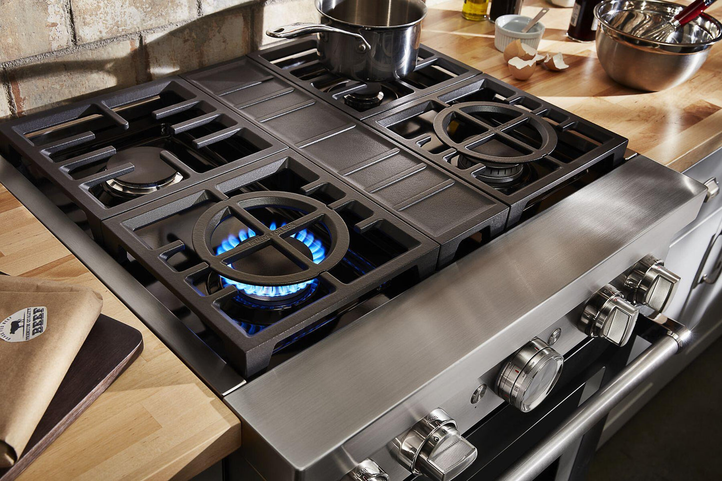 Kitchenaid KFDC500JBK Kitchenaid® 30'' Smart Commercial-Style Dual Fuel Range With 4 Burners - Imperial Black