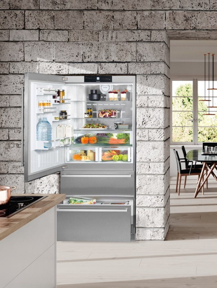 Liebherr CS2081 36" Fridge-Freezer With Nofrost