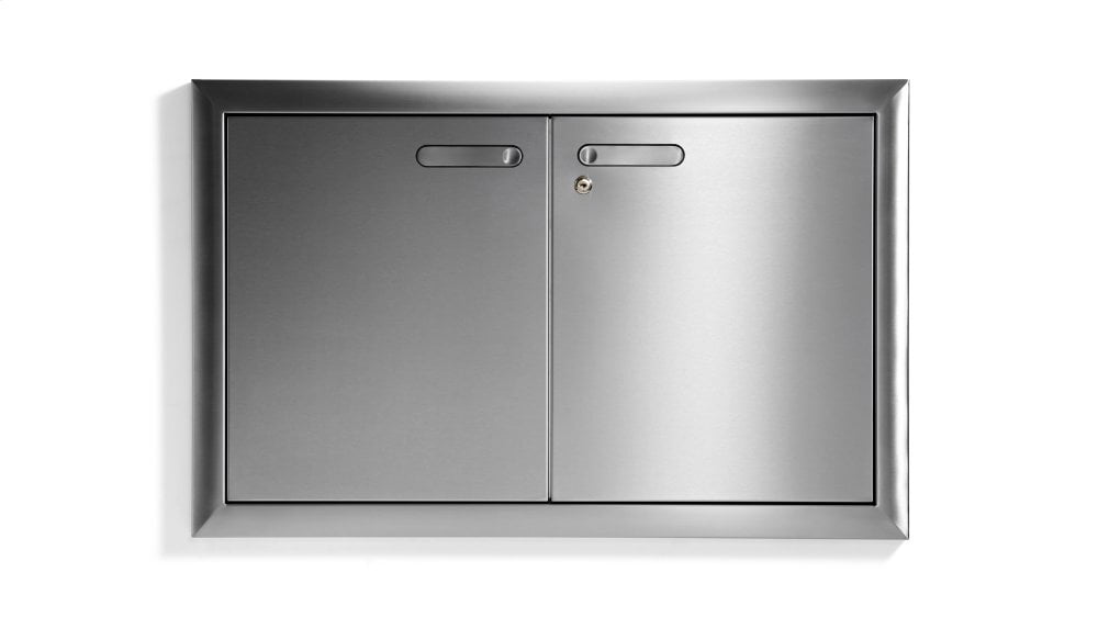 Lynx LPA364 36" Sealed Pantry