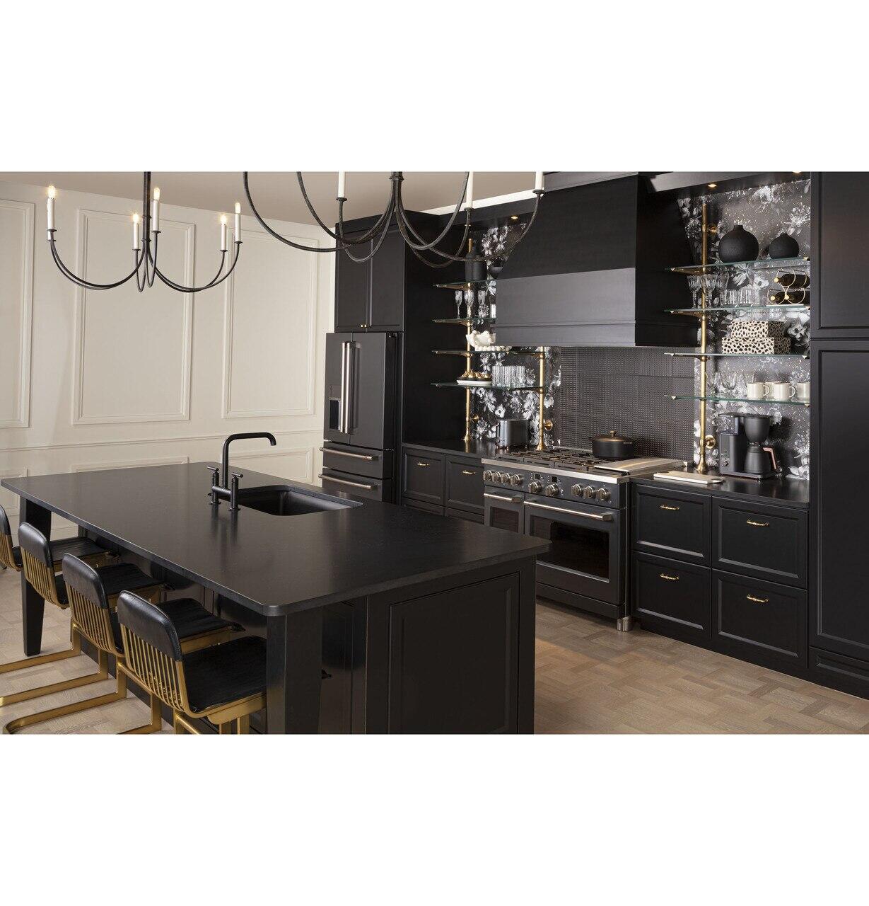 Cafe C2Y486P3TD1 Café™ 48" Smart Dual-Fuel Commercial-Style Range With 6 Burners And Griddle (Natural Gas)