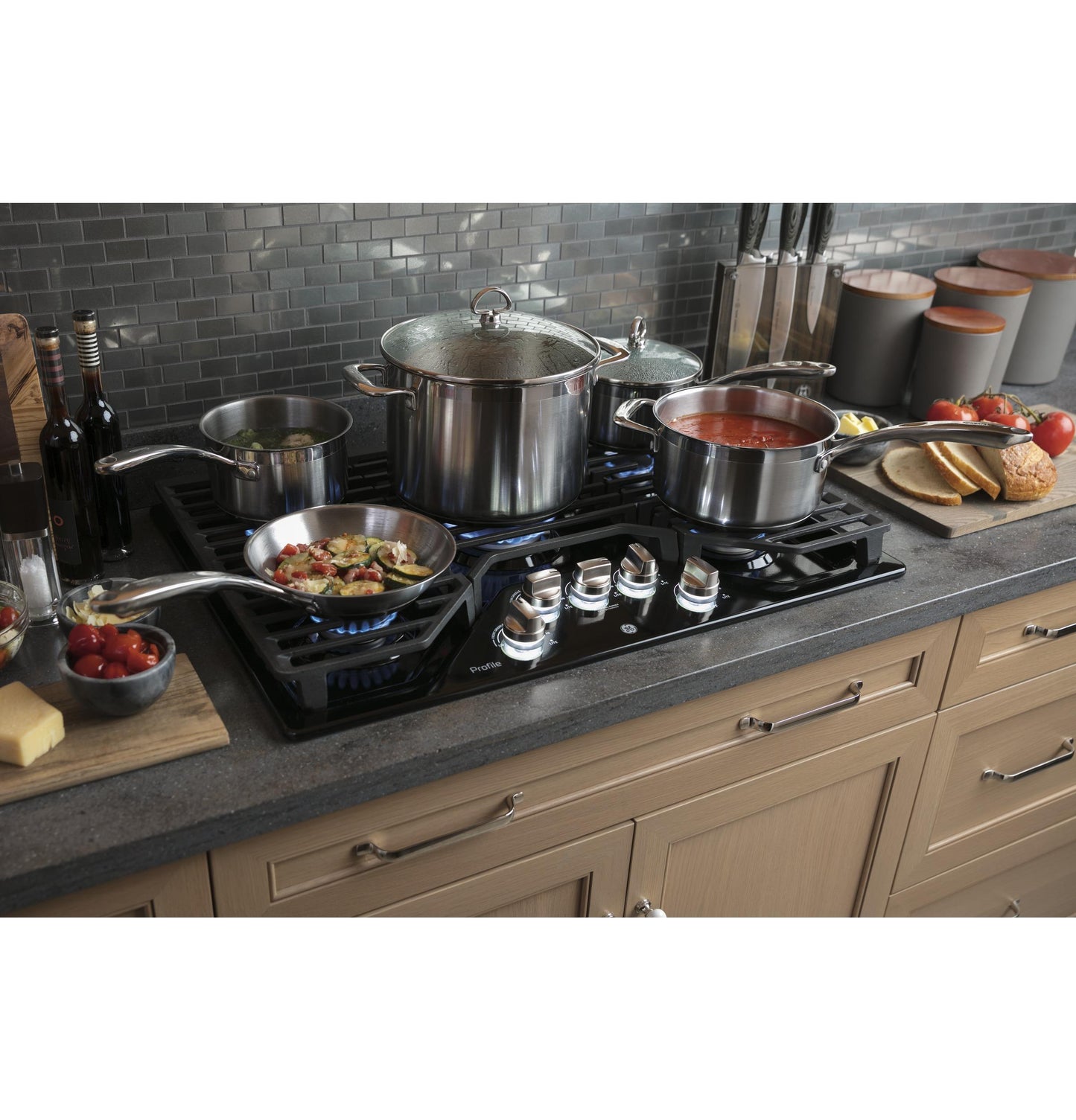 Ge Appliances PGP7030DLBB Ge Profile™ 30" Built-In Gas Cooktop With 5 Burners And Optional Extra-Large Cast Iron Griddle