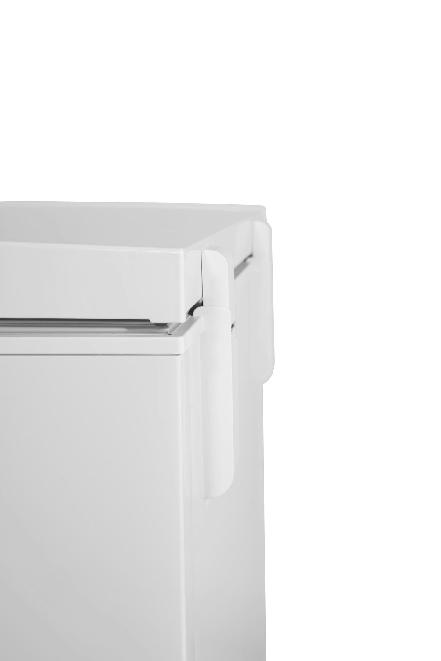 Danby DCF070A5WDB Danby 7.0 Cu. Ft. Square Model Chest Freezer