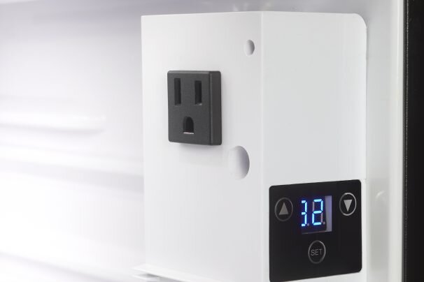 Danby DFG26A1B Danby Fresh 2.6 Cu.Ft. Home Herb Grower