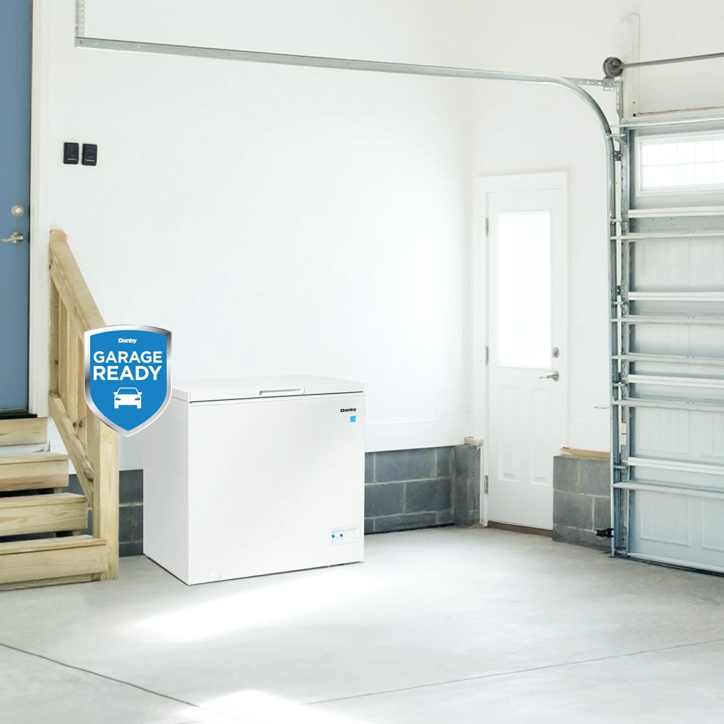 Danby DCF070A5WDB Danby 7.0 Cu. Ft. Square Model Chest Freezer