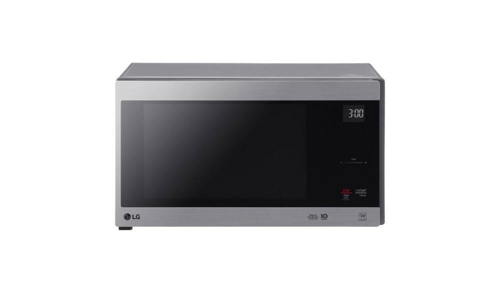 Lg LMC1575ST 1.5 Cu. Ft. Neochef™ Countertop Microwave With Smart Inverter And Easyclean®