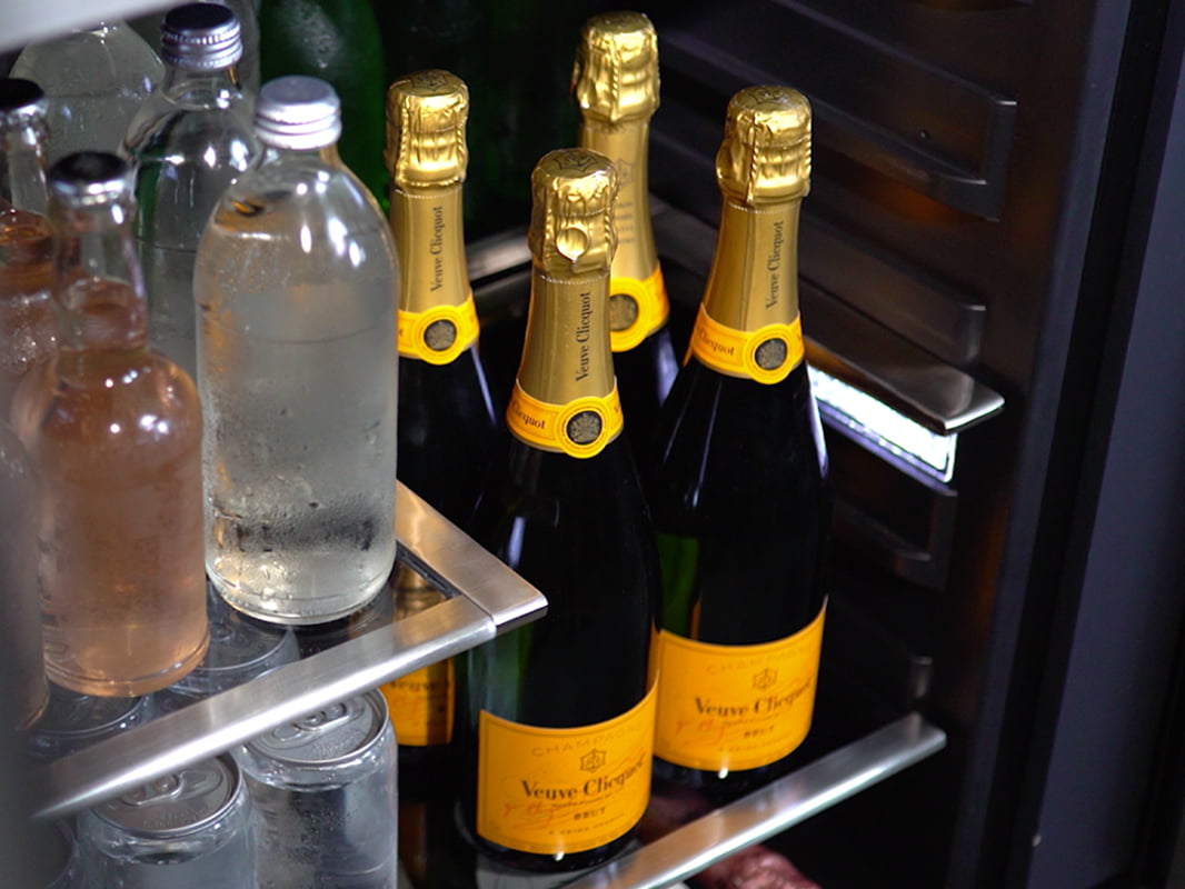 Zephyr PRB24C01BG 24" Single Zone Beverage Cooler