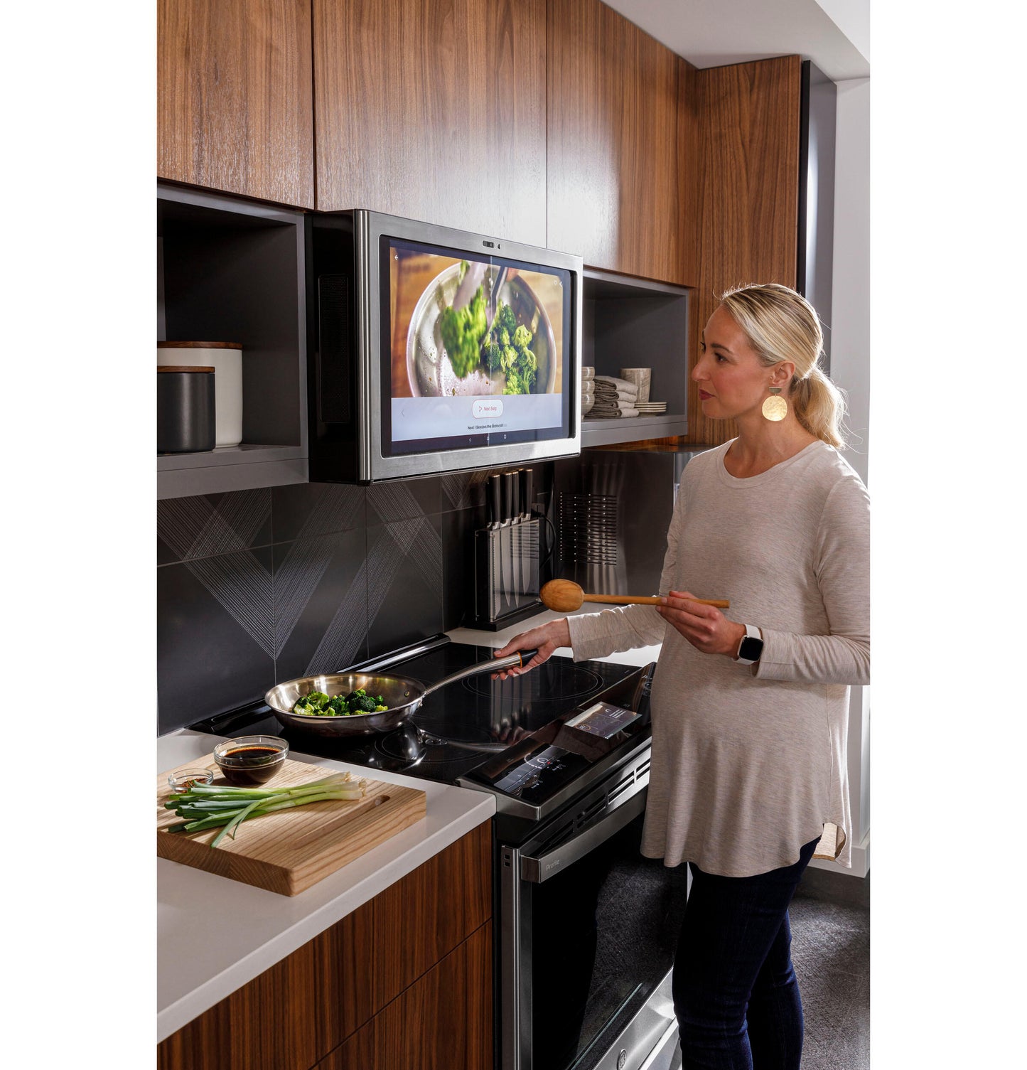 Ge Appliances PHS93XYPFS Ge Profile™ 30" Smart Slide-In Front-Control Induction Fingerprint Resistant Range With In Oven Camera