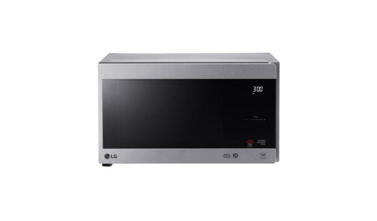 Lg LMC0975ST 0.9 Cu. Ft. Neochef™ Countertop Microwave With Smart Inverter And Easyclean®
