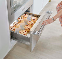 Thermador WD30WC 30-Inch Traditional Warming Drawer With Push To Open