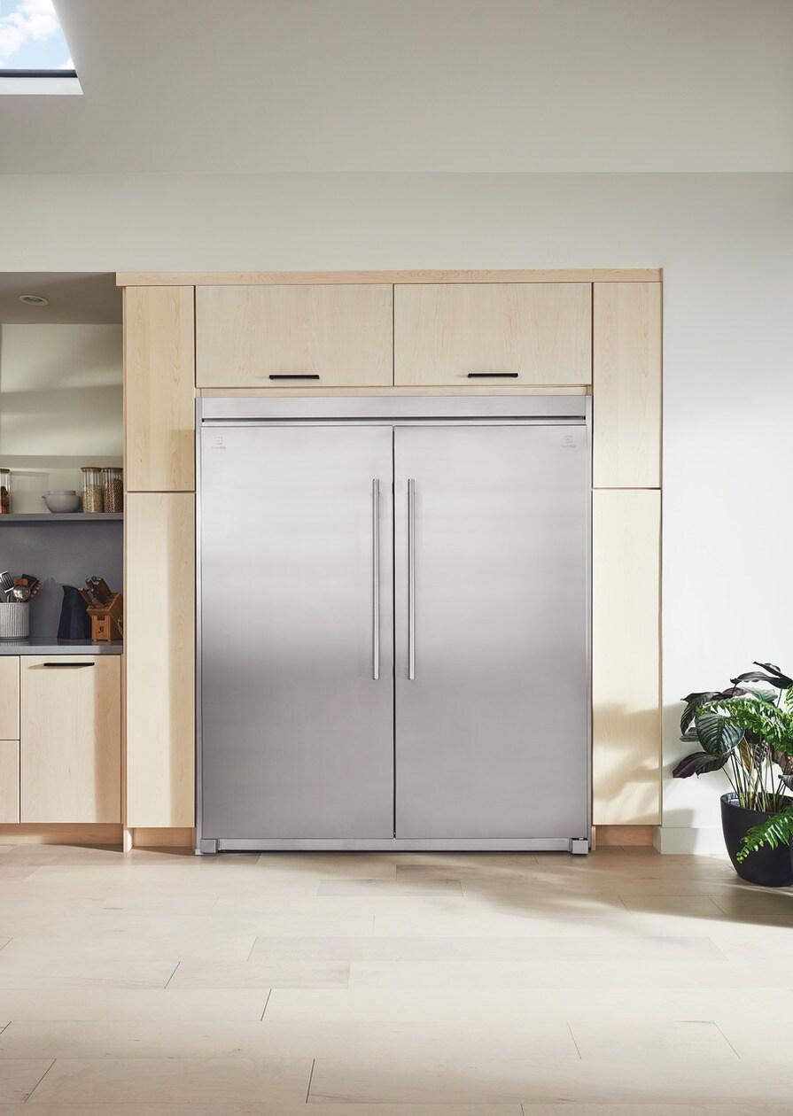 Electrolux TRMKTSS2FL79 Electrolux 79" Flat Double Trim Kit