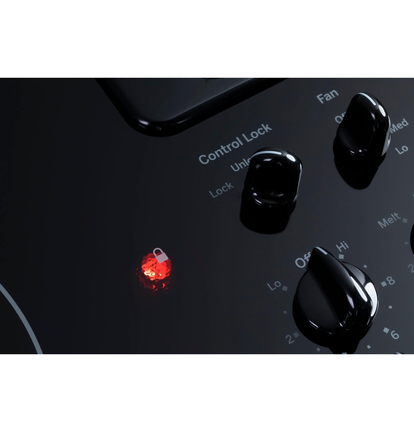 Ge Appliances PP9830DRBB Ge Profile™ 30" Downdraft Electric Cooktop