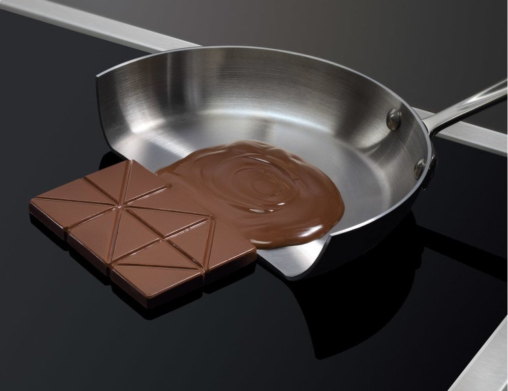 Electrolux EW30IC60LS 30'' Induction Cooktop