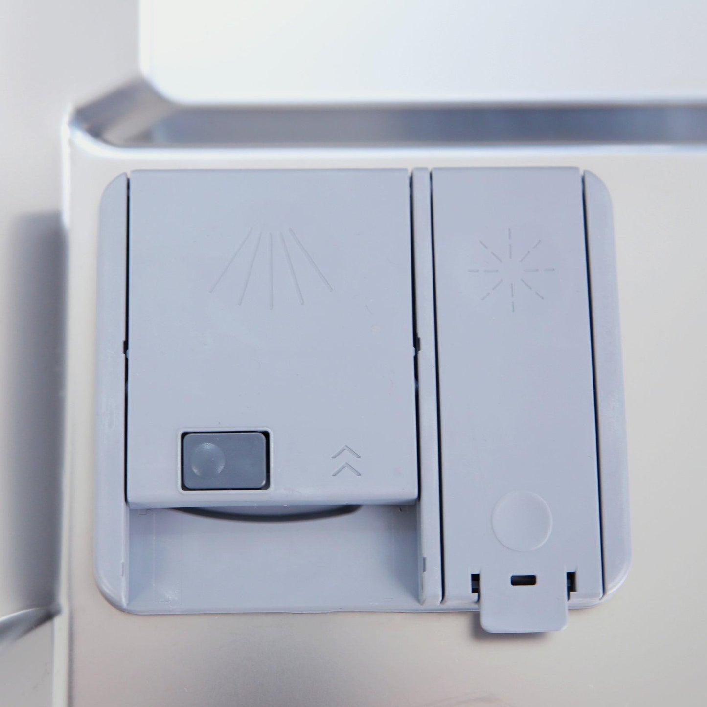 Avanti DWF18V3S 18" Built In Dishwasher