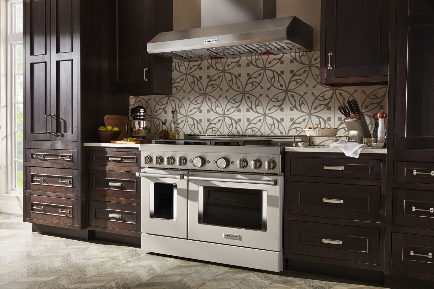 Kitchenaid KFGC558JMH Kitchenaid® 48'' Smart Commercial-Style Gas Range With Griddle - Milkshake