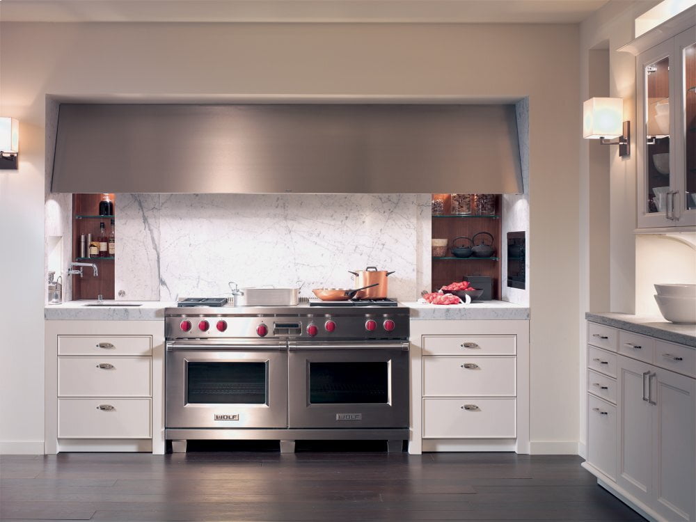 Wolf DF604CFLP 60" Dual Fuel Range - 4 Burners, Infrared Charbroiler And French Top