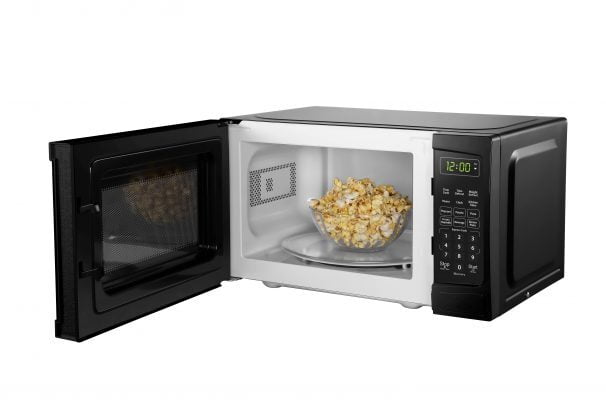 Danby DBMW0920BBB Danby 0.9 Cuft Black Microwave
