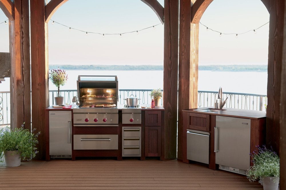 Sub-Zero UC15IPO 15" Outdoor Ice Maker With Pump - Panel Ready