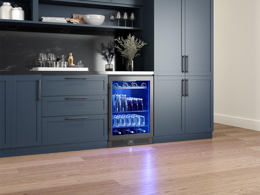 Zephyr PRB24C01CBSG 24" Black Stainless Single Zone Beverage Cooler