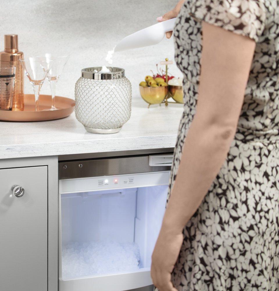 UCC15NJII Cafe GE PROFILE Ice Maker 15Inch Clear Ice, 50 OFF