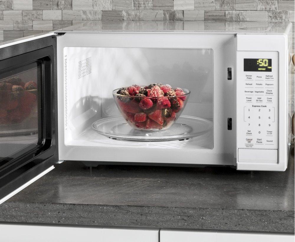 Ge Appliances JES1095DMWW Ge® 0.9 Cu. Ft. Capacity Countertop Microwave Oven