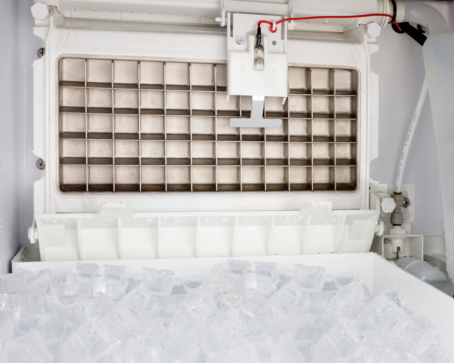 Summit BIM100 Commercially Listed Clear Icemaker With 100 Lb. Ice Production Capacity For Built-In Or Freestanding Use