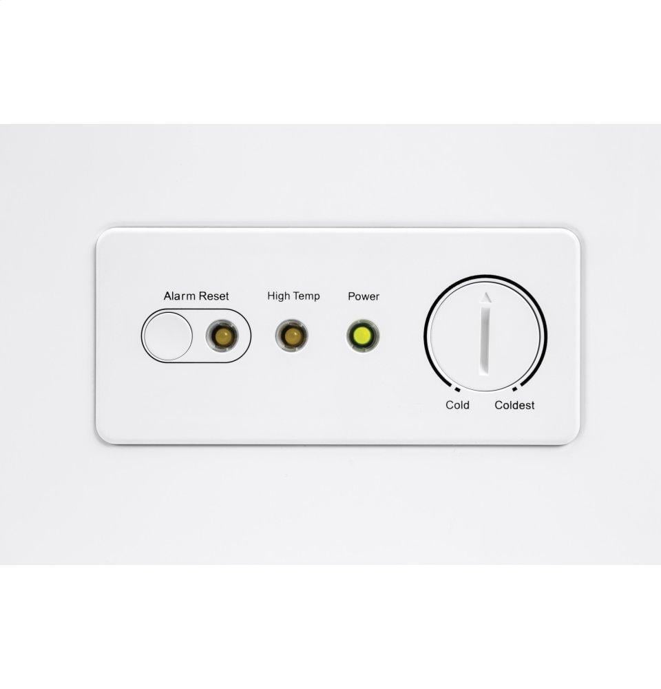 Ge Appliances FCM22DLWW Ge® 21.7 Cu. Ft. Manual Defrost Chest Freezer