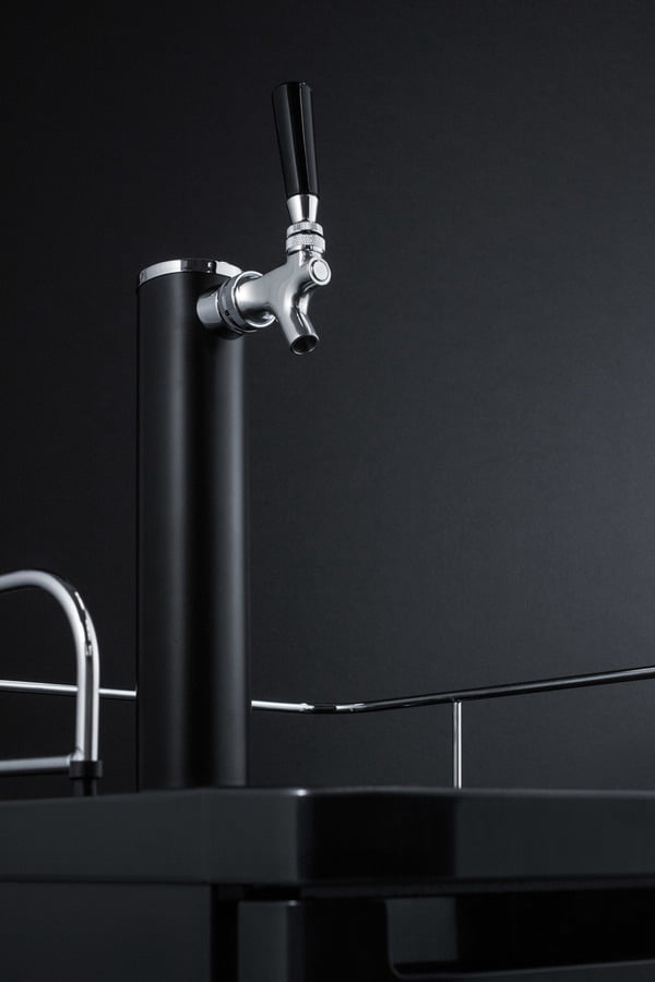 Summit SBC583SS Full-Sized Kegerator