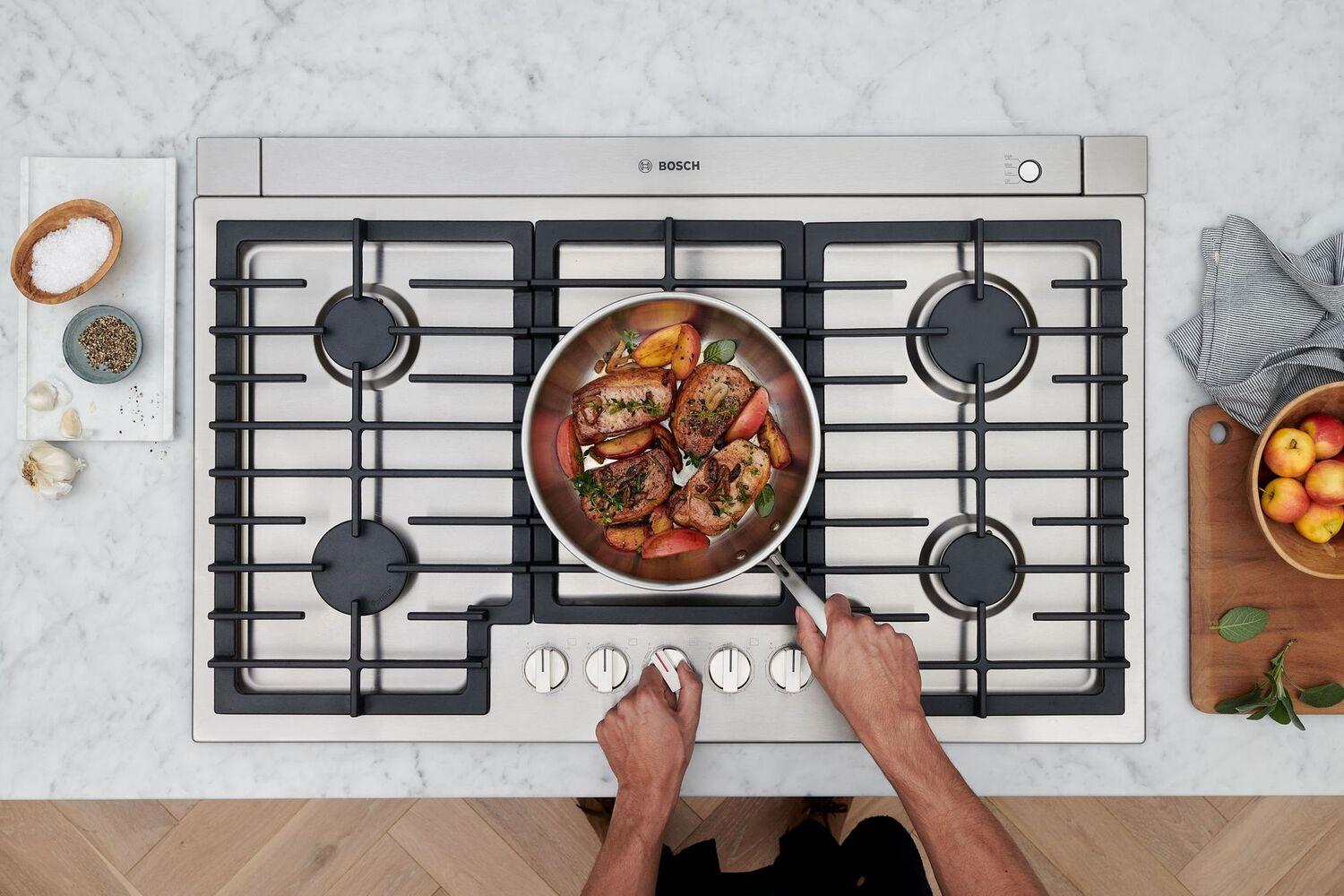 Bosch  800 Series Gas Cooktop 36'' Stainless Steel Ngm8658Uc