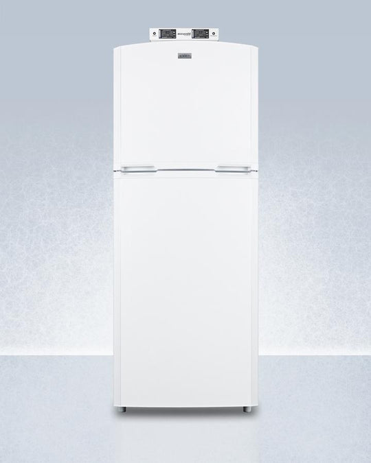 Summit BKRF14W 26" Wide Break Room Refrigerator-Freezer