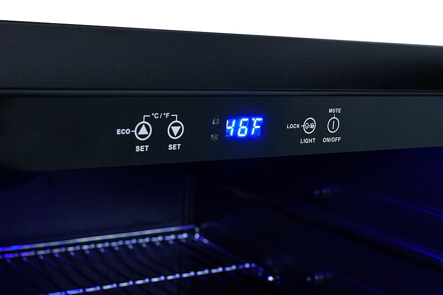 Summit SCR2466BPNR 24" Wide Built-In Beverage Cooler