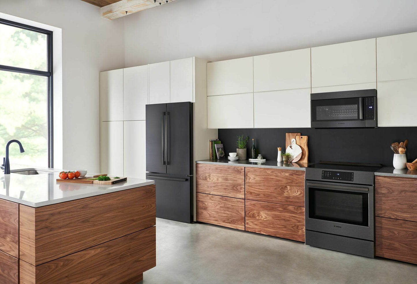 Bosch HEI8046U 800 Series Electric Slide-In Range 30'' Black Inox Hei8046U