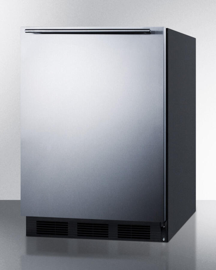 Summit FF63BSSHHADA Ada Compliant Freestanding All-Refrigerator For Residential Use, Auto Defrost With Black Cabinet, Stainless Steel Wrapped Door, And Horizontal Handle