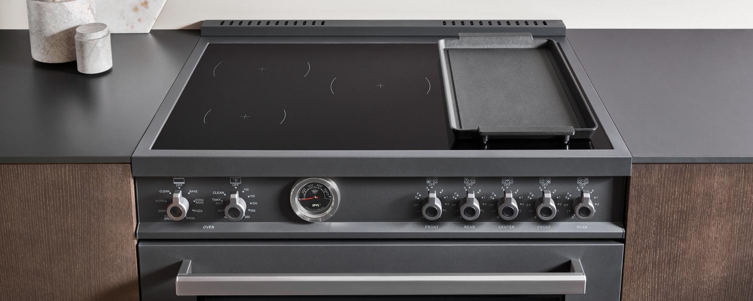 Bertazzoni PRO365ICFEPART 36 Inch Induction Range, 5 Heating Zones And Cast Iron Griddle, Electric Self-Clean Oven Arancio