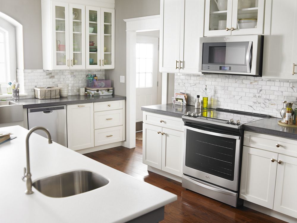 Whirlpool WEE745H0FS 6.4 Cu. Ft. Slide-In Electric Range With True Convection