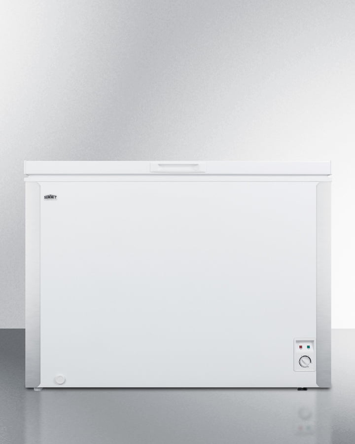 Summit SCFM92 Commercially Listed 9 Cu.Ft. Manual Defrost Chest Freezer In White With Stainless Steel Corner Protectors