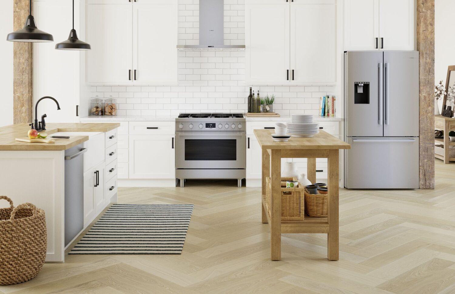 Bosch B36FD50SNS 500 Series French Door Bottom Mount Refrigerator 36'' Easy Clean Stainless Steel B36Fd50Sns