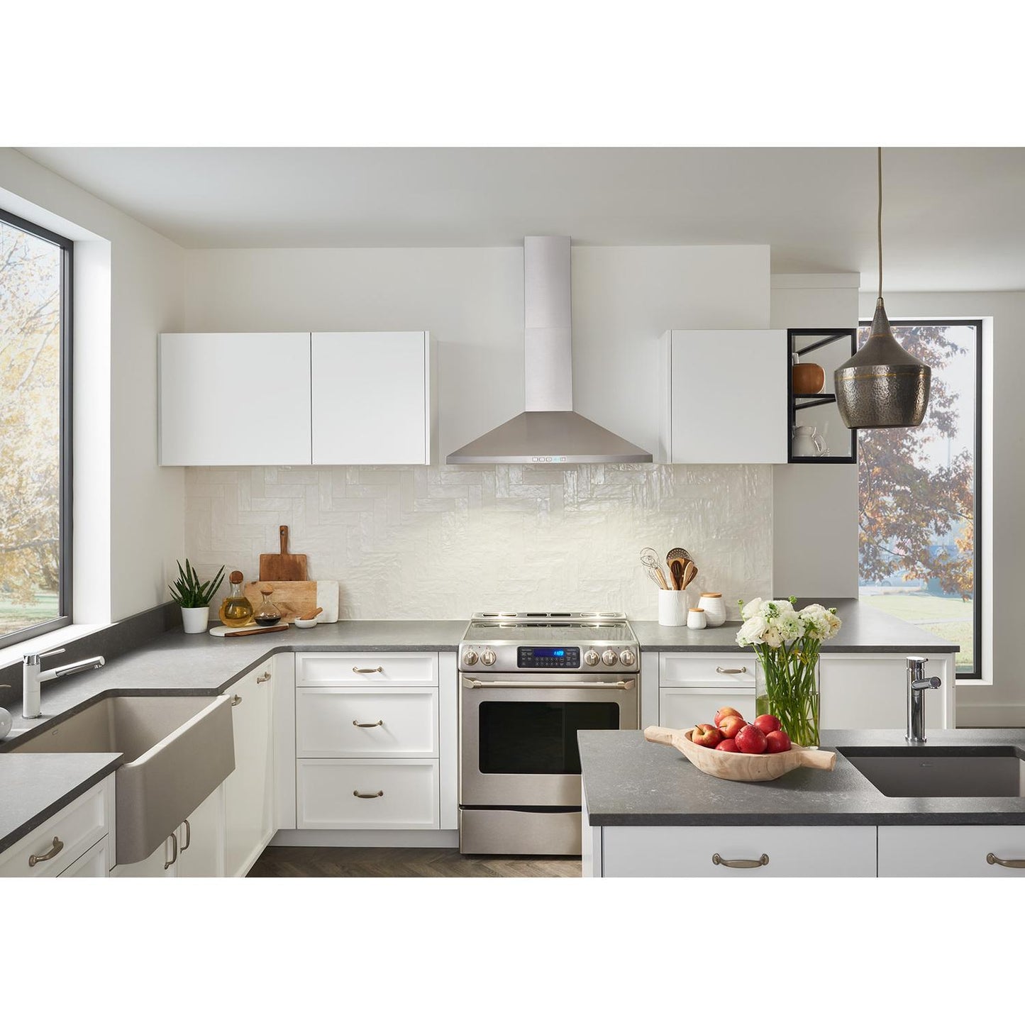 Broan BWP1364SS Broan® 36-Inch Convertible Wall-Mount Pyramidal Chimney Range Hood, 450 Max Cfm, Stainless Steel