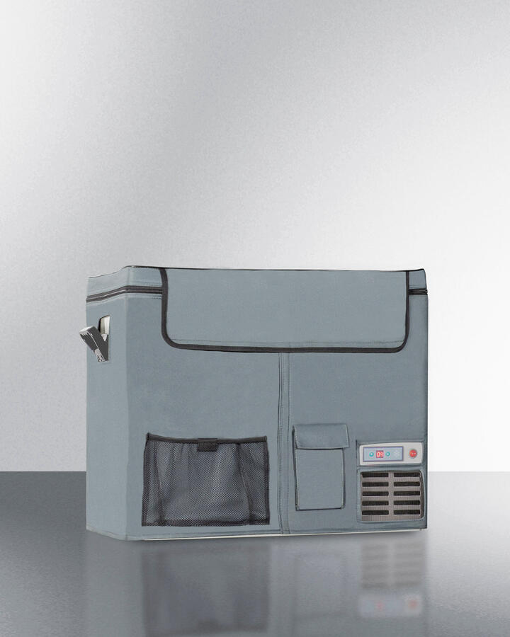 Summit SPRF56 Portable Refrigerator/Freezer