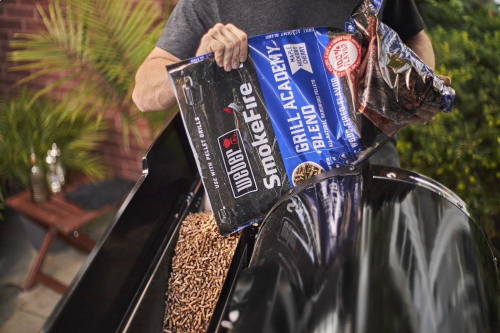 Weber 190001 Grillmaster Blend All-Natural Hardwood Pellets