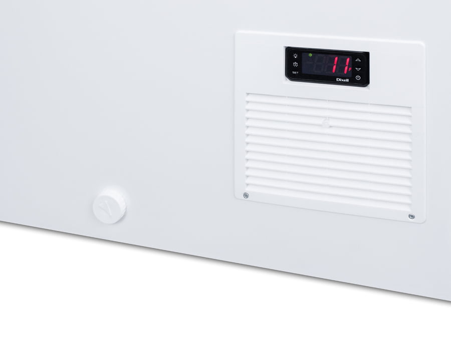 Summit FOCUS171 17 Cu.Ft. Chest Freezer