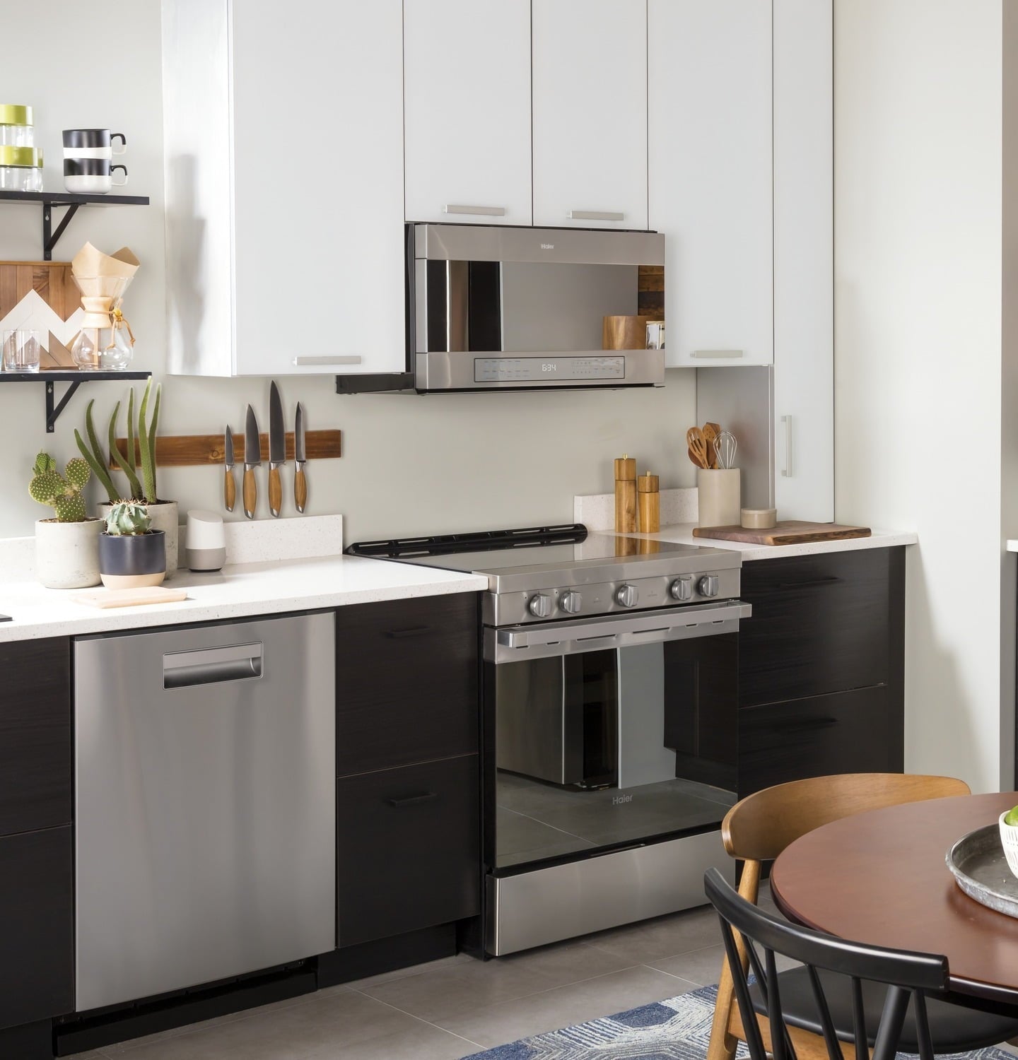 Haier QSS740RNSS 30" Smart Slide-In Electric Range With Convection