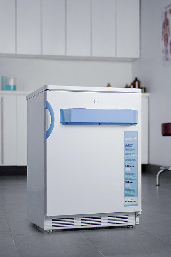 Summit FF7LBIMED2 Built-In Undercounter Auto Defrost Medical/Scientific All-Refrigerator With Front Control Panel Equipped With A Digital Thermostat And Nist Calibrated Thermometer/Alarm; Includes Front Lock, Hospital Grade Cord, And Internal Fan