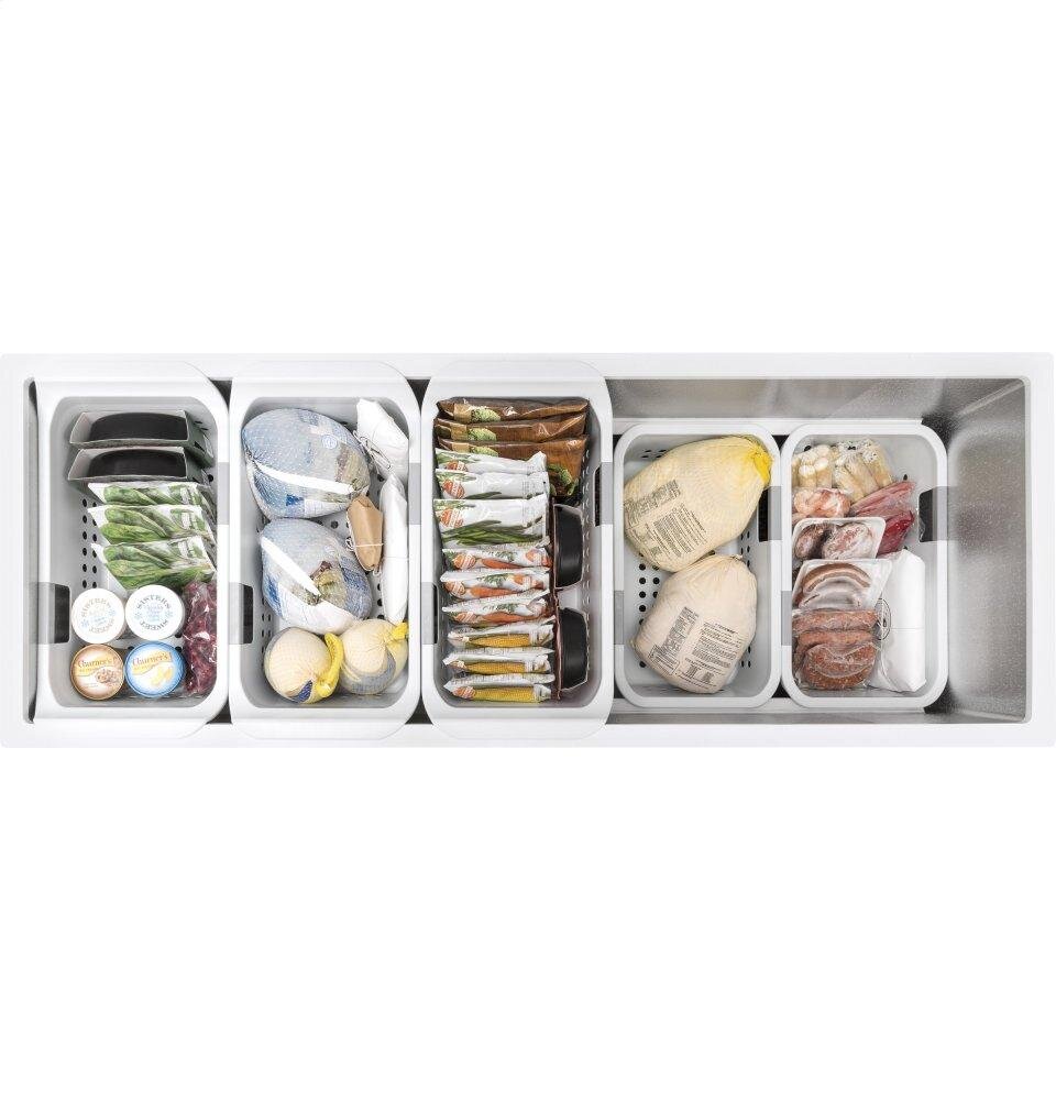 GE Appliances FCM22DLWW Chest Freezer - Thumbnail 3