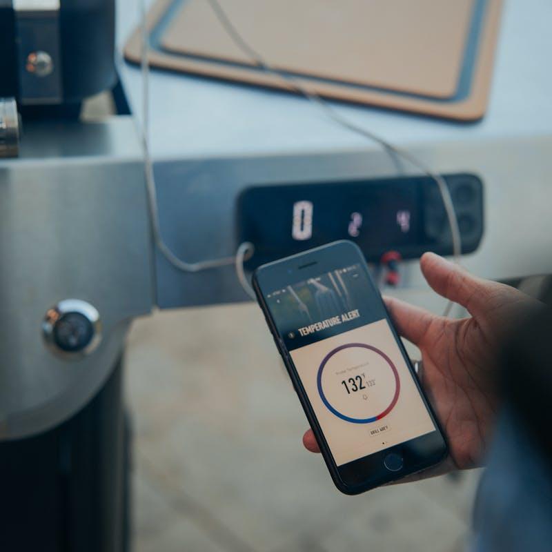 Weber 35610001 Genesis Ex-335 Smart Gas Grill - Black Lp